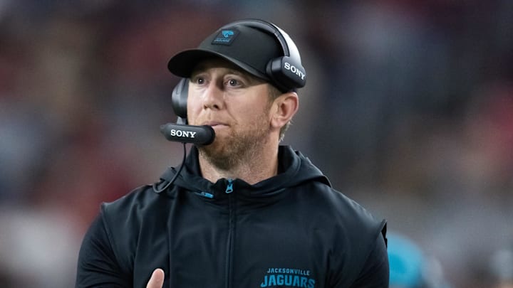 Nov 23, 2025; Glendale, Arizona, USA; Jacksonville Jaguars head coach Liam Coen against the Arizona Cardinals at State Farm Stadium. Mandatory Credit: Mark J. Rebilas-Imagn Images Nov 23, 2025; Glendale, Arizona, USA; Jacksonville Jaguars head coach Liam Coen against the Arizona Cardinals at State Farm Stadium. Mandatory Credit: Mark J. Rebilas-Imagn Images