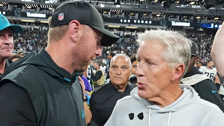 Nov 2, 2025; Paradise, Nevada, USA; The Jacksonville Jaguars head coach Liam Coen and the Las Vegas Raiders head coach Pete Carroll meet after the win against the Las Vegas Raiders at Allegiant Stadium. Mandatory Credit: Kirby Lee-Imagn Images Nov 2, 2025; Paradise, Nevada, USA; The Jacksonville Jaguars head coach Liam Coen and the Las Vegas Raiders head coach Pete Carroll meet after the win against the Las Vegas Raiders at Allegiant Stadium. Mandatory Credit: Kirby Lee-Imagn Images