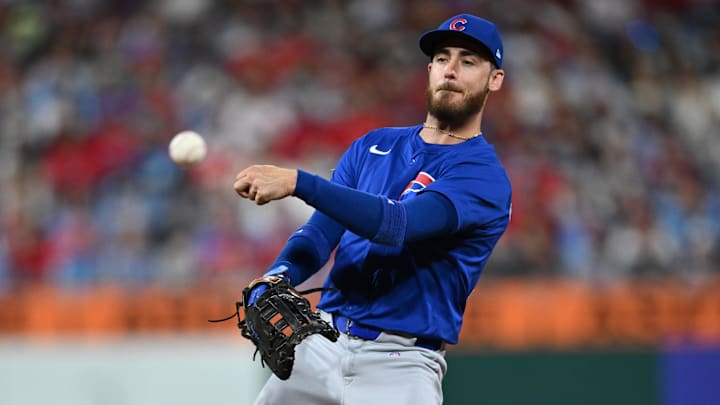 Sep 25, 2024; Philadelphia, Pennsylvania, USA; Chicago Cubs infielder Cody Bellinger (24) throws to first against the Philadelphia Phillies in the sixth inning at Citizens Bank Park Sep 25, 2024; Philadelphia, Pennsylvania, USA; Chicago Cubs infielder Cody Bellinger (24) throws to first against the Philadelphia Phillies in the sixth inning at Citizens Bank Park