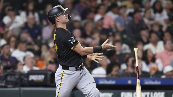 Jun 3, 2026; Houston, Texas, USA; Pittsburgh Pirates catcher Henry Davis (32) drops his bat after hitting a grand slam home run during the fourth inning against the Houston Astros at Daikin Park. Mandatory Credit: Troy Taormina-Imagn Images Jun 3, 2026; Houston, Texas, USA; Pittsburgh Pirates catcher Henry Davis (32) drops his bat after hitting a grand slam home run during the fourth inning against the Houston Astros at Daikin Park. Mandatory Credit: Troy Taormina-Imagn Images