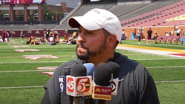 Gophers defensive coordinator Danny Collins after practice