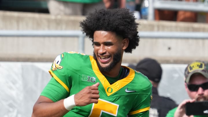 oregon ducks indiana hoosiers nfl scouts football dan lanning autzen stadium dante moore bryce boettcher kenyon sadiq big ten conference oregon ducks indiana hoosiers nfl scouts football dan lanning autzen stadium dante moore bryce boettcher kenyon sadiq big ten conference