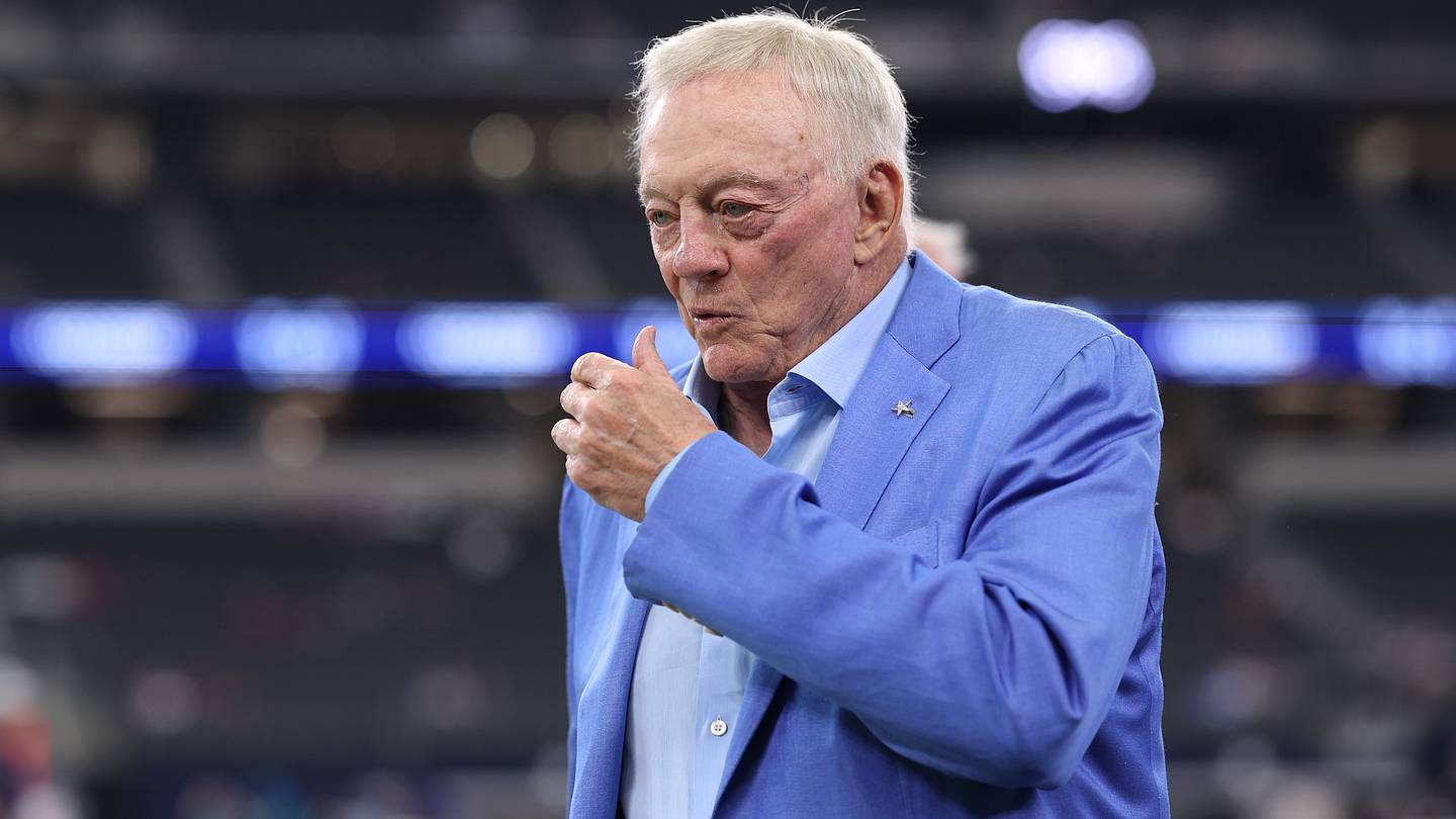 Cowboys Eye Trade for Breece Hall to Boost Offense