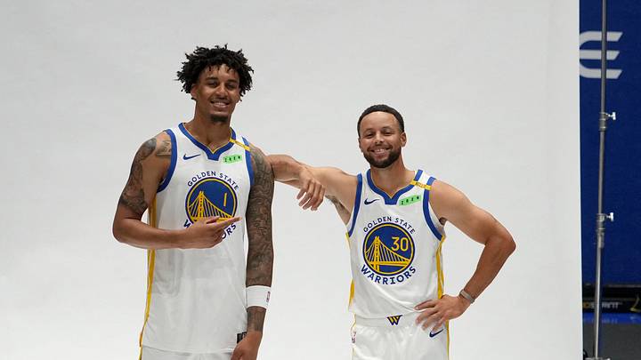 San Francisco, CA, USA;  Golden State Warriors forward Yaxel Lendeborg (1) and guard Stephen Curry (30) pose for a photo during Media Day at the Chase Center.  Mandatory Credit: Cary Edmondson-Imagn Images
