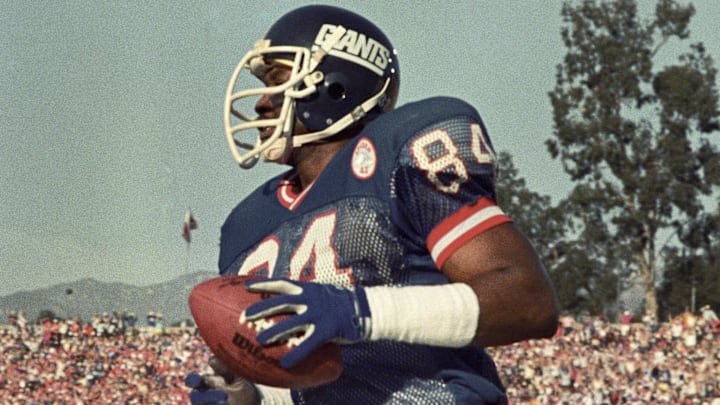 Jan 25, 1987; Pasadena, CA, USA; FILE PHOTO; New York Giants tight end Zeke Mowatt  against the Denver Broncos during Super Bowl XXI at the Rose Bowl.  