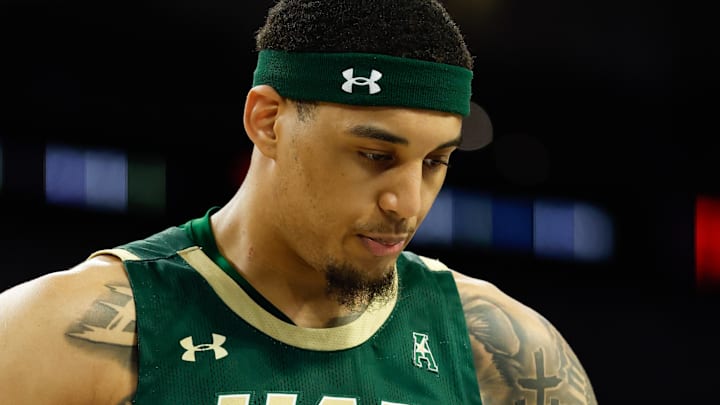 Mar 16, 2025; Fort Worth, TX, USA; UAB Blazers forward Yaxel Lendeborg (3) reacts against the Memphis Tigers during the second half at Dickies Arena. Mandatory Credit: Chris Jones-Imagn Images Mar 16, 2025; Fort Worth, TX, USA; UAB Blazers forward Yaxel Lendeborg (3) reacts against the Memphis Tigers during the second half at Dickies Arena. Mandatory Credit: Chris Jones-Imagn Images