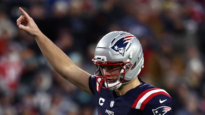 Miami Dolphins v New England Patriots - NFL 2025