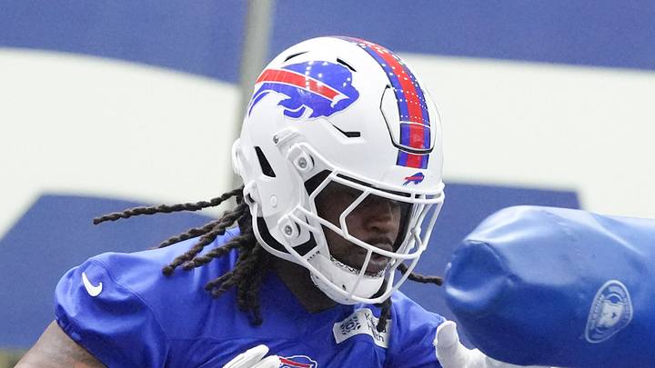 Jun 9, 2026; Orchard Park, NY, USA; Buffalo Bills defensive end Mike Danna (51) trains during Buffalo Bills Minicamp. Mandatory Credit: Gregory Fisher-Imagn Images Jun 9, 2026; Orchard Park, NY, USA; Buffalo Bills defensive end Mike Danna (51) trains during Buffalo Bills Minicamp. Mandatory Credit: Gregory Fisher-Imagn Images