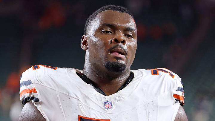 Chicago Bears offensive tackle Kiran Amegadjie