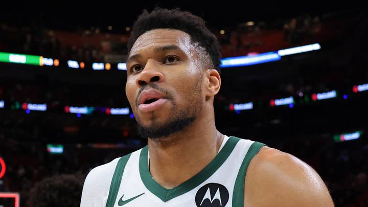 Milwaukee Bucks forward Giannis Antetokounmpo (34). Milwaukee Bucks forward Giannis Antetokounmpo (34).