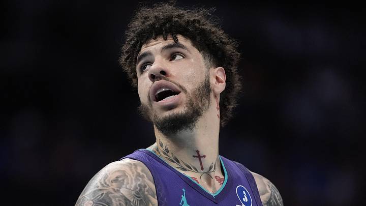 Charlotte Hornets guard LaMelo Ball (1)