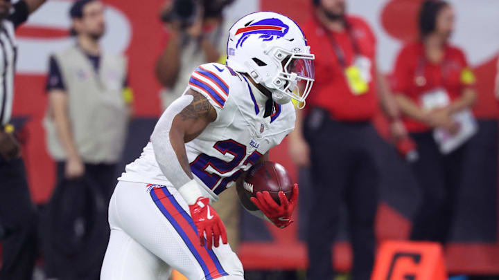 Nov 20, 2025; Houston, Texas, USA; Buffalo Bills running back Ray Davis (22) returns a kickoff for a touchdown against the Houston Texans in the second quarter at NRG Stadium.
