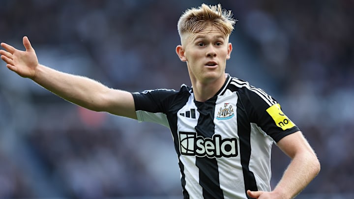 Newcastle United FC v Brighton & Hove Albion FC - Premier League