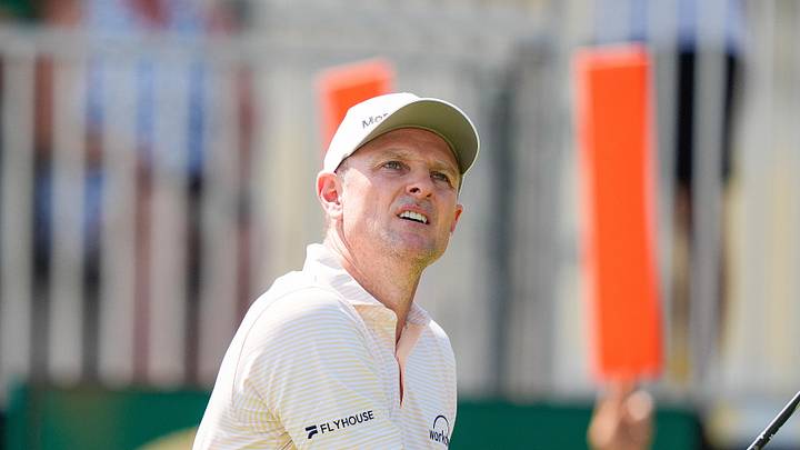 Justin Rose finished his third round at Doral in last place as he debuts McLaren clubs. 