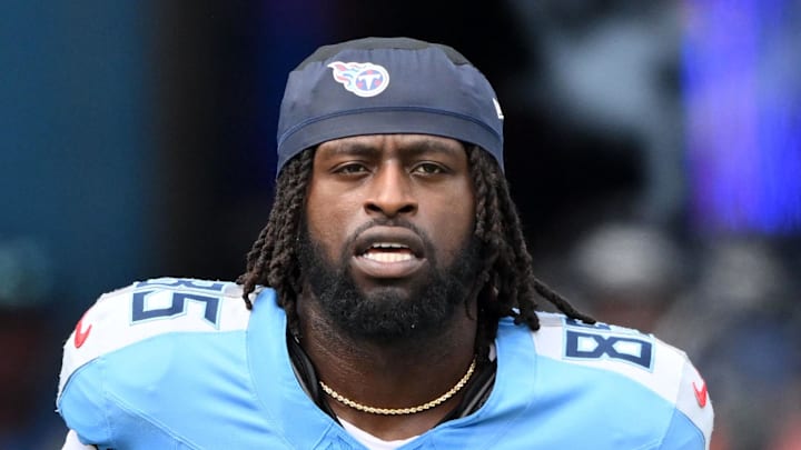 Washington Commanders tight end Chig Okonkwo 