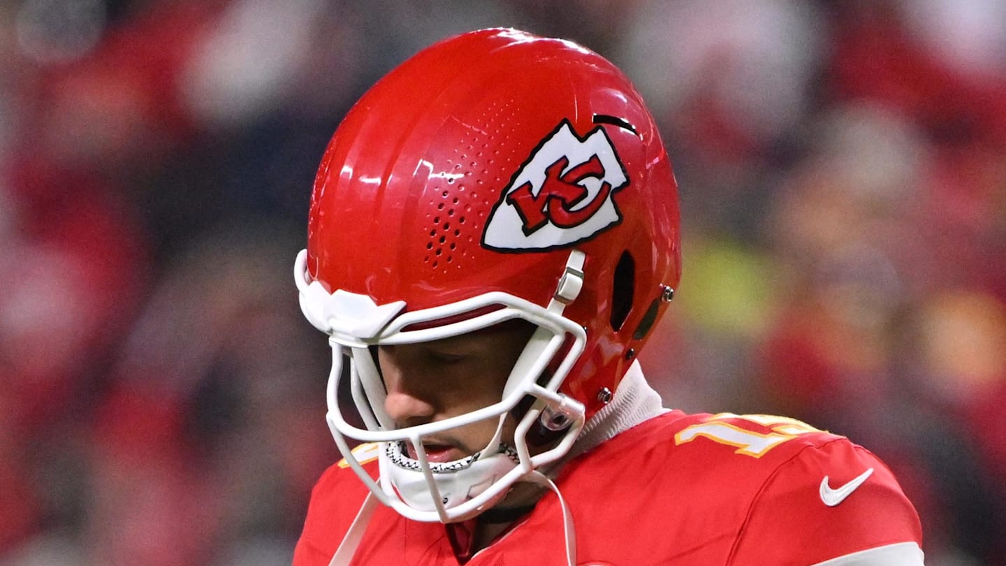 How the Chiefs Should Track the Postseason Field