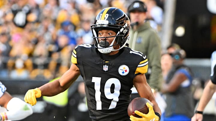 Nov 2, 2025; Pittsburgh, Pennsylvania, USA; Pittsburgh Steelers wide receiver Calvin Austin III (19) catches a pass during the second half against the Indianapolis Colts at Acrisure Stadium. Mandatory Credit: Barry Reeger-Imagn Images Nov 2, 2025; Pittsburgh, Pennsylvania, USA; Pittsburgh Steelers wide receiver Calvin Austin III (19) catches a pass during the second half against the Indianapolis Colts at Acrisure Stadium. Mandatory Credit: Barry Reeger-Imagn Images