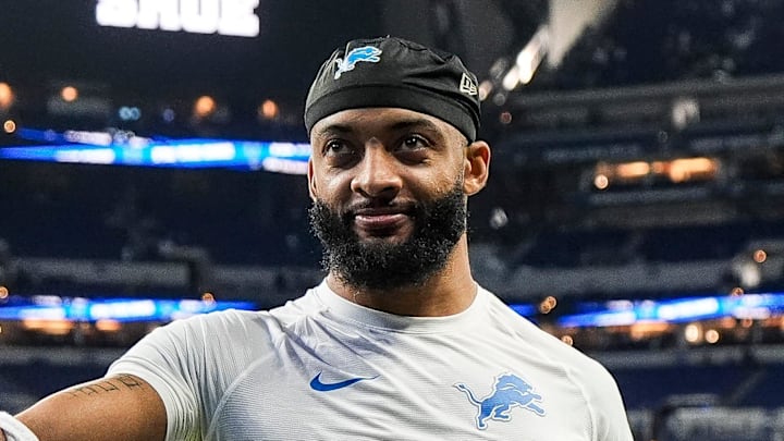 Detroit Lions cornerback Carlton Davis III (23) waves at fans after 24-6 win over Indianapolis Colts during the second half at Lucas Oil Stadium in Indianapolis, Ind. on Sunday, Nov. 24, 2024.