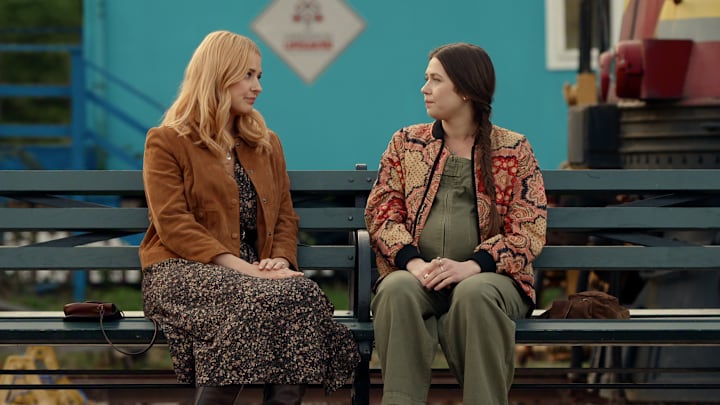 Virgin River S7. (L to R) Alexandra Breckenridge as Melinda Monroe and Rachel Drance as Marley in Episode #703 of Virgin River S7. 