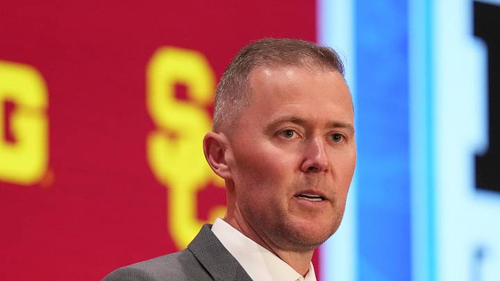 Jul 24, 2025; Las Vegas, NV, USA; USC head coach Lincoln Riley speaks to the media during the Big Ten NCAA college football media days at Mandalay Bay Resort. Mandatory Credit: Lucas Peltier-Imagn Images Jul 24, 2025; Las Vegas, NV, USA; USC head coach Lincoln Riley speaks to the media during the Big Ten NCAA college football media days at Mandalay Bay Resort. Mandatory Credit: Lucas Peltier-Imagn Images