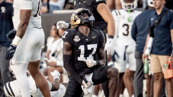 Mark Davis is back on the field after a year away due to an achillies injury. Mark Davis is back on the field after a year away due to an achillies injury.