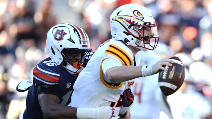 Auburn Tigers linebacker Demarcus Riddick leads a group of talented linebackers in 2025.