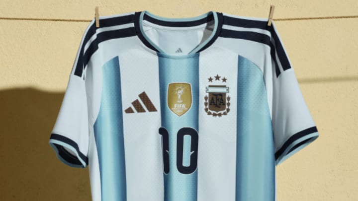 El campeón defensor del título estrenará camiseta