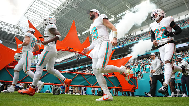 Las Vegas Raiders v Miami Dolphins