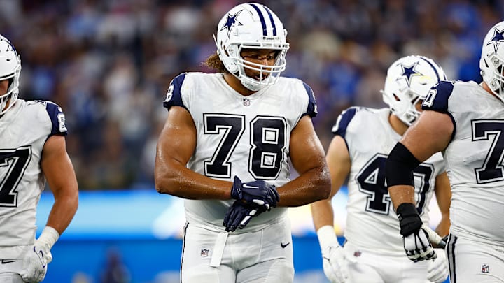 Dallas Cowboys v Los Angeles Chargers