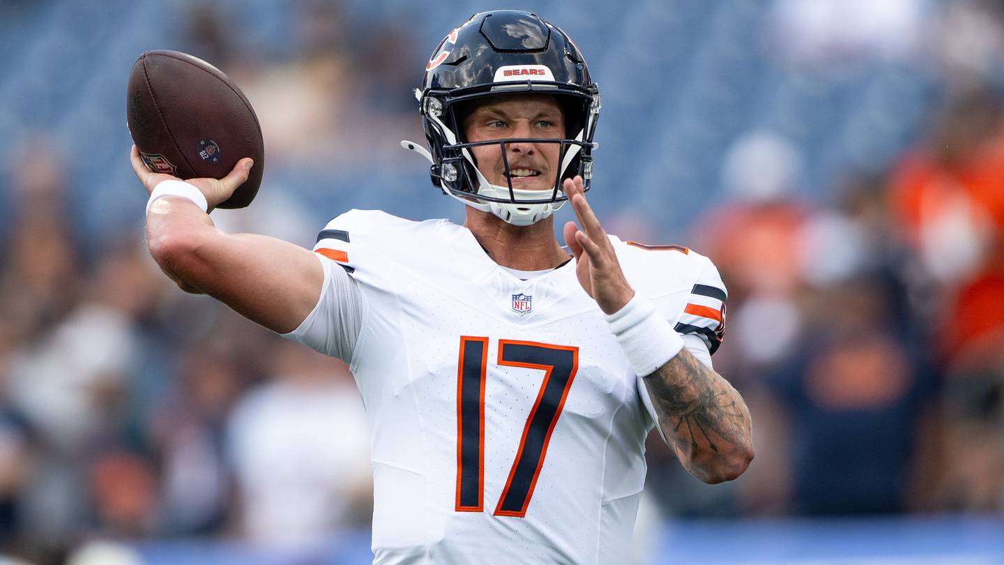 Reports suggest Tyson Bagent will start at quarterback against the Jets