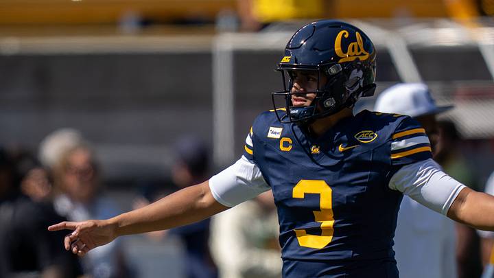 Cal quarterback Jaron-Keawe Sagapolutele