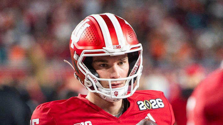 Indiana's Fernando Mendoza (15) gets loose before the College Football Playoff National Championship college football game at Hard Rock Stadium in Miami Gardens on Monday, Jan. 19, 2026. Indiana's Fernando Mendoza (15) gets loose before the College Football Playoff National Championship college football game at Hard Rock Stadium in Miami Gardens on Monday, Jan. 19, 2026.