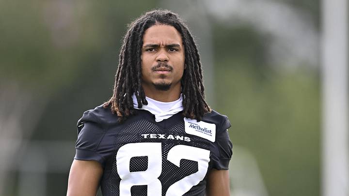 Jun 9, 2026; Houston, Texas, USA; Houston Texans wide receiver Lewis Bond arrives for the team’s minicamp at Houston Methodist Training Center. Mandatory Credit: Maria Lysaker-Imagn Images 