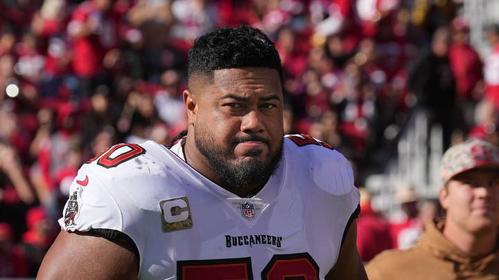 Tampa Bay Buccaneers defensive tackle Vita Vea (50) Tampa Bay Buccaneers defensive tackle Vita Vea (50)