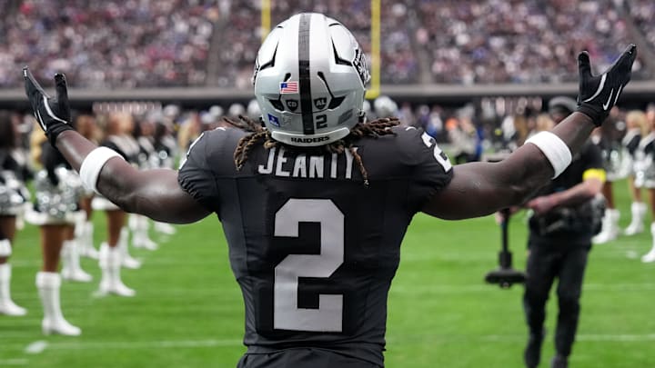 Dec 28, 2025; Paradise, Nevada, USA; Las Vegas Raiders running back Ashton Jeanty (2) enters the field before the game against the New York Giants at Allegiant Stadium. Mandatory Credit: Kirby Lee-Imagn Images Dec 28, 2025; Paradise, Nevada, USA; Las Vegas Raiders running back Ashton Jeanty (2) enters the field before the game against the New York Giants at Allegiant Stadium. Mandatory Credit: Kirby Lee-Imagn Images