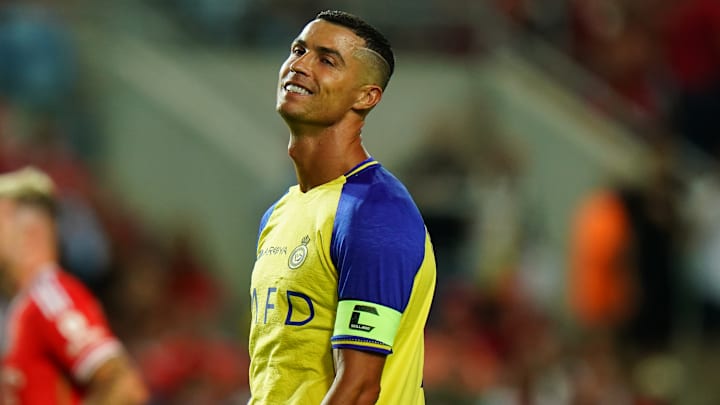 Ronaldo ne pourrait plus être associé avec une grande marque de sport. Ronaldo ne pourrait plus être associé avec une grande marque de sport.