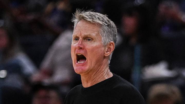 Steve Kerr made another tweak to his starting lineup on Friday
