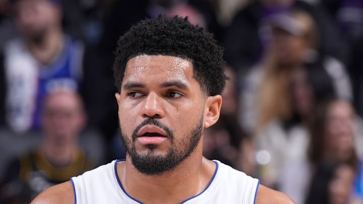 Detroit Pistons v Sacramento Kings