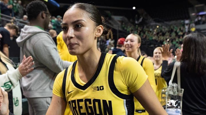 Oregon’s Katie Fiso celebrates with Duck fans after the win over Oregon State at Matthew Knight Arena Dec. 3, 2025. Oregon’s Katie Fiso celebrates with Duck fans after the win over Oregon State at Matthew Knight Arena Dec. 3, 2025.
