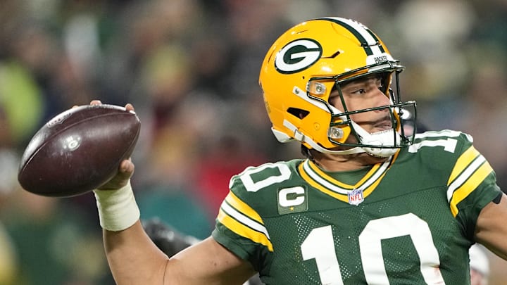 Green Bay Packers quarterback Jordan Love throws the ball in the third quarter against the Chicago Bears at Lambeau Field. 