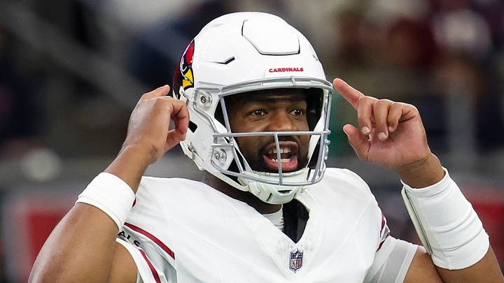 Dec 14, 2025; Houston, Texas, USA; Arizona Cardinals quarterback Jacoby Brissett (7) calls an audible against the Houston Texans in the third quarter at NRG Stadium. Mandatory Credit: Thomas Shea-Imagn Images Dec 14, 2025; Houston, Texas, USA; Arizona Cardinals quarterback Jacoby Brissett (7) calls an audible against the Houston Texans in the third quarter at NRG Stadium. Mandatory Credit: Thomas Shea-Imagn Images
