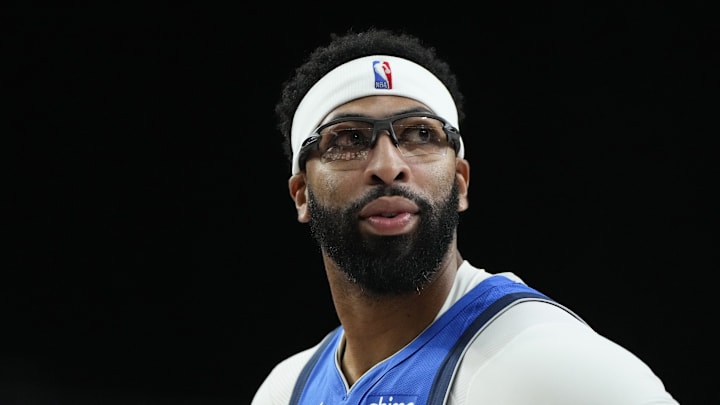 Oct 15, 2025; Las Vegas, Nevada, USA; Dallas Mavericks forward Anthony Davis (3) looks outward during the first half against the Los Angeles Lakers at T-Mobile Arena. Mandatory Credit: Lucas Peltier-Imagn Images Oct 15, 2025; Las Vegas, Nevada, USA; Dallas Mavericks forward Anthony Davis (3) looks outward during the first half against the Los Angeles Lakers at T-Mobile Arena. Mandatory Credit: Lucas Peltier-Imagn Images