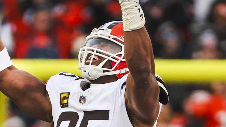 Cleveland Browns defensive end Myles Garrett 