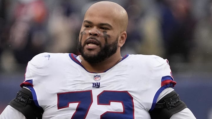 New York Giants - offensive tackle Jermaine Eluemunor