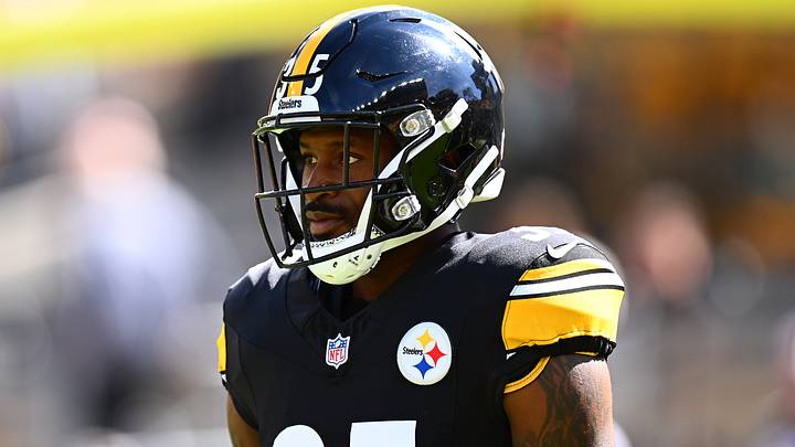 Pittsburgh Steelers cornerback Jamel Dean Pittsburgh Steelers cornerback Jamel Dean