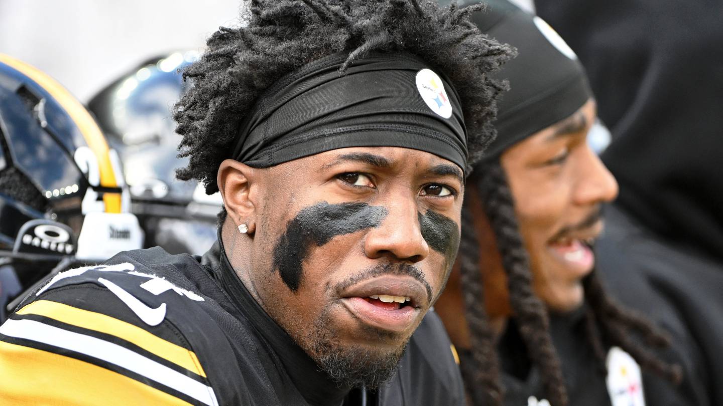 Three Steelers defensive backs are setting the right example before training camp
