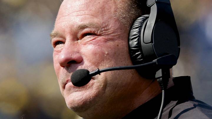 Butch Jones opened up about his tenure on Rocky Top, while CBS Sports rang the alarm on Alabama's recruiting