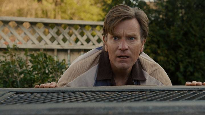 EWAN McGREGOR as Greg Platt in “The End of Oak Street,” A Warner Bros. Pictures release. Photo Courtesy Warner Bros. Pictures