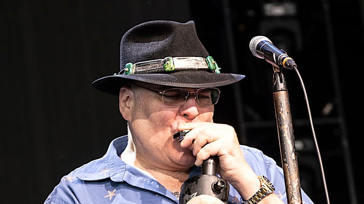 Blues Traveler in concert