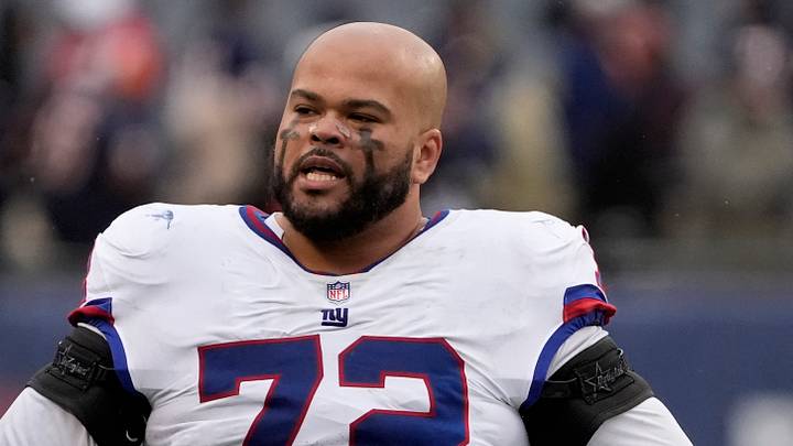 New York Giants offensive tackle Jermaine Eluemunor New York Giants offensive tackle Jermaine Eluemunor
